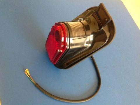 HARLEY DAVIDSON TOMBSTONE TAIL LIGHT ASSEMBLY (REAR FENDER) NEW