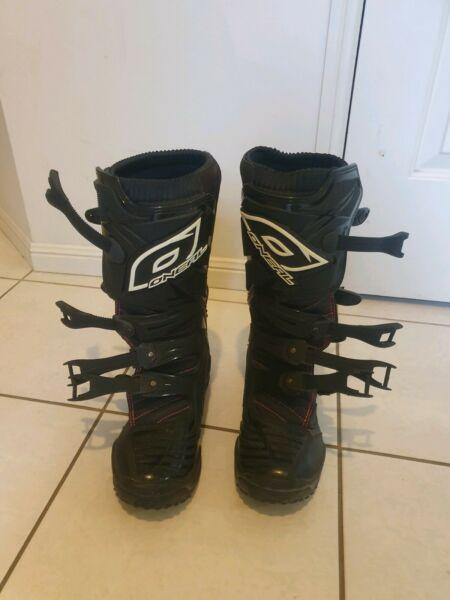Ladies Oneal mx boots