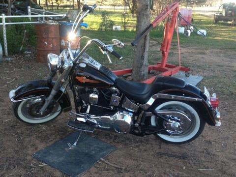 Heritage softail Harley motocycle