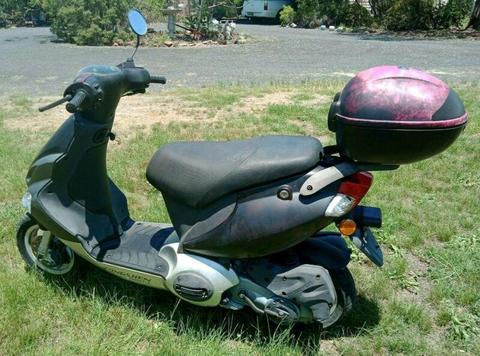 100CC MOTOR SCOOTER