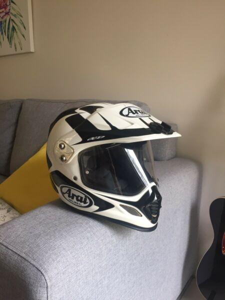 Arai XD4 Adventure helmet size Small