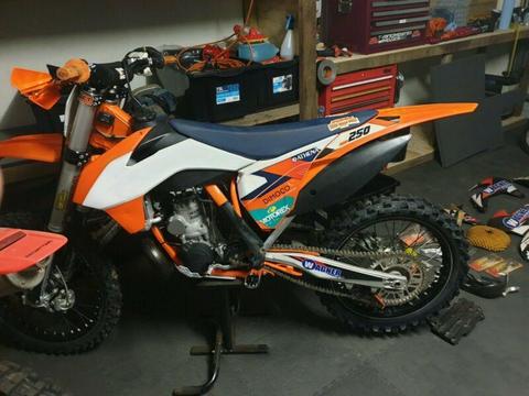 2015 ktm 250/300sx with tuned suspension