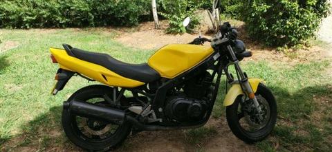 Suzuki gs500 Lams approved 91,000 rego 8 months swaps for 4x4