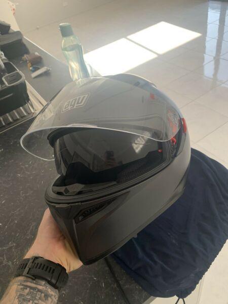 Motorbike helmet large