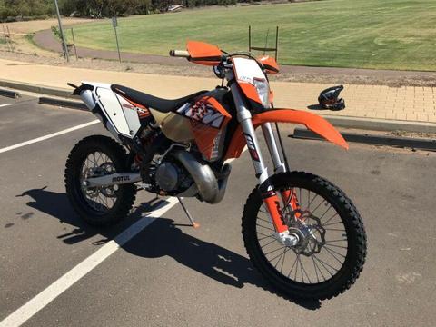 2011 KTM 250 exc (2 stroke LAMS approved)