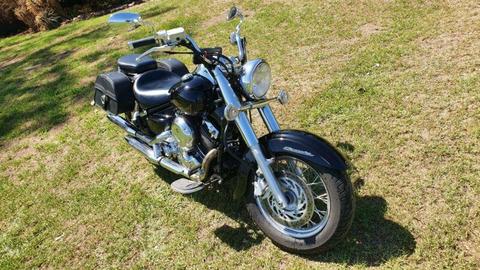 2016 low Km's Yamaha Vstar classic 650 LAM approved