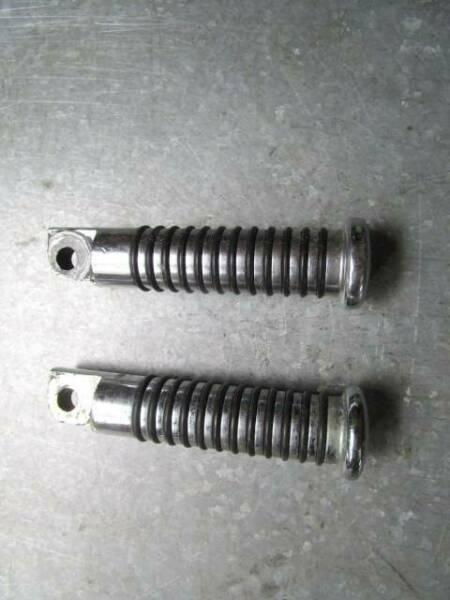 HARLEY DAVIDSON REAR FOOT PEGS O RING TYPE FIT MOST MODELS