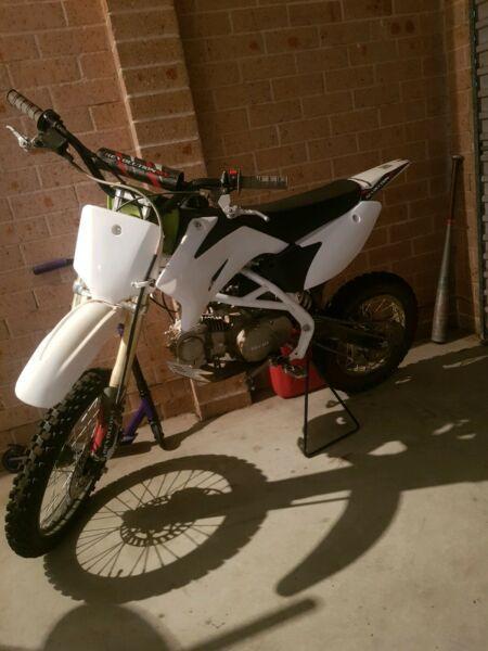 125cc revolution MX $600