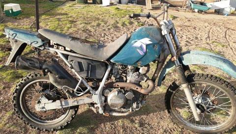 Sold pending pick up KLR 605 PARTS OR SELL COMPLETE