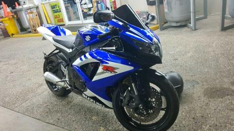 2009 Gsxr 750 *priced to sell*
