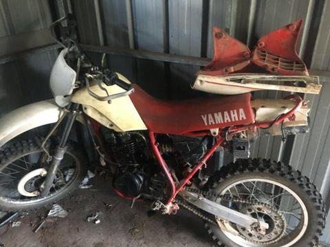 2x250cc Yamaha dirt bikes