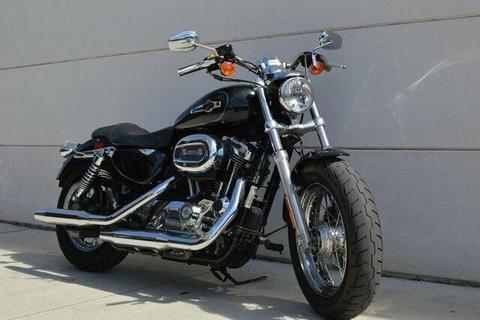 2015 Harley-Davidson 1200 CUSTOM (XL1200C) Road Bike 1200cc