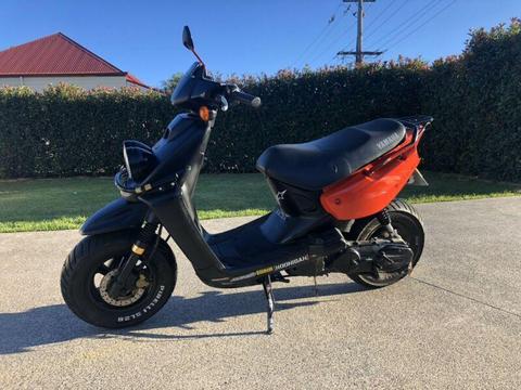 Yamaha Beewee 100cc, scooter
