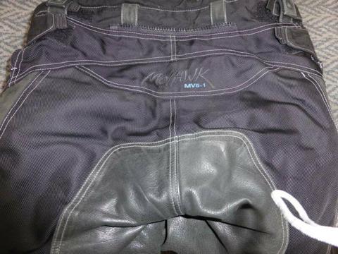 motorcycle pants armoured size 32