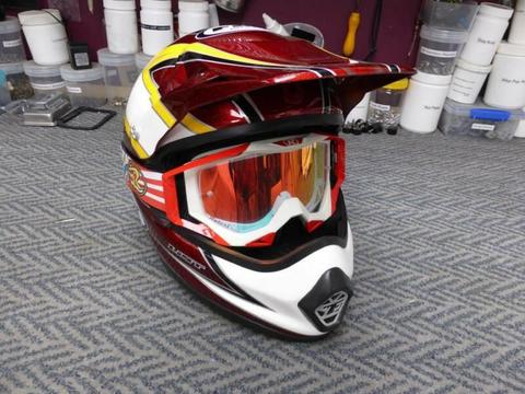 motorcycle helmet MX style new