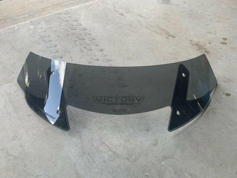 Victory Cross Country Magnum windshield