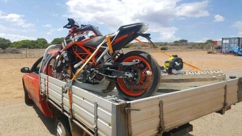 Wanted: Ktm duke 390 2017 wanted parts for accident damaged bike