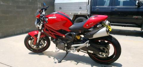 Ducati monster 659 LAMS Approved