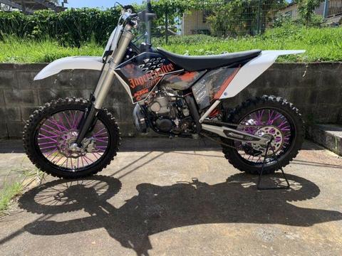 Customised 250 SX, Excellent Condition
