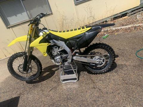 Selling 2011 rmz 450