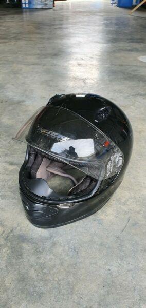 M2R road bike helmet