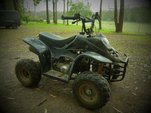 110CC QUAD BIKE RUNS WELL WITH NEW BATTERY VERY RELIABLE