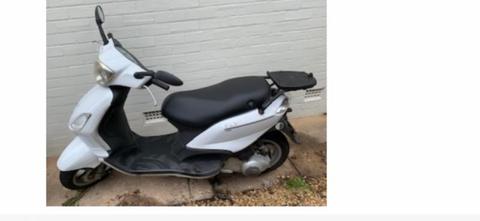 Scooter Piaggio Fly 125