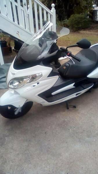 2015 Riya Adonis 250cc Fuel Inj Scooter, Low 2300km, L Legal