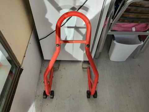 Rear swing arm stand
