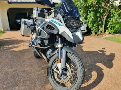 BMW R1200 GS Adventure ***Fully Loaded***