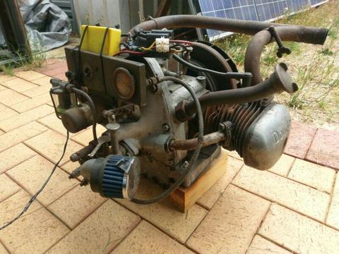 Douglas 350cc boxer engine