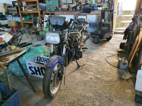 Suzuki Gsx550ES 1983 Project