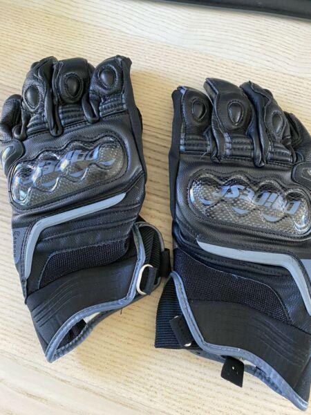 Dainese Carbon leather gloves