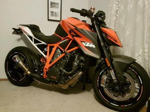 2015 ktm superduke 1290r (swap 4x4)