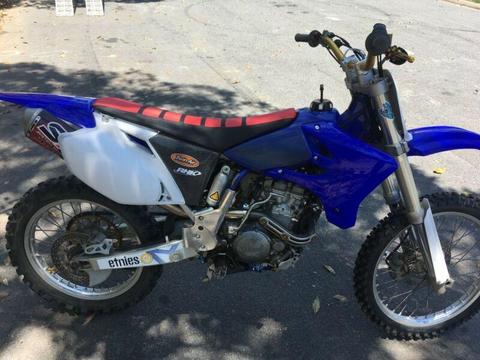 2005 YZ250F Yamaha Just had a full service Good Condition $2900