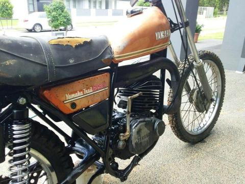 76 Yamaha dt250 selling as parts