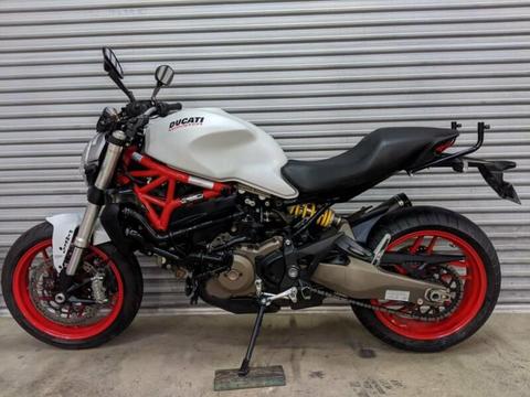Ducati Monster 821
