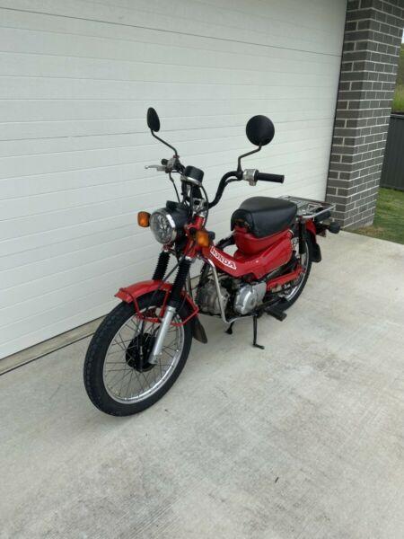 Honda ct110 (postie bike)