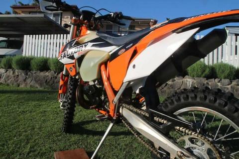 Great Condition 2015 KTM 250 EXC Factory Edition 2 Stroke