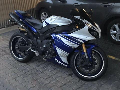 2014 Yamaha R1