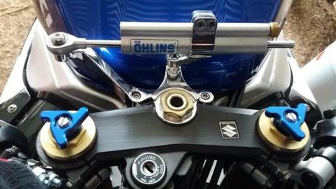 Suzuki Gsxr 1000 Ohlins steering damper