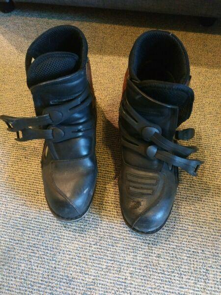 Size 13 motorcycle boots