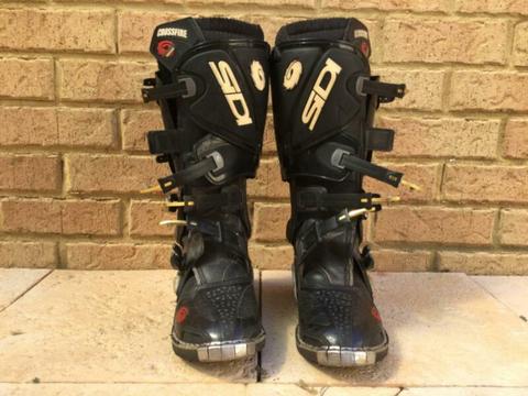 Sidi Crossfire 2 motorcycle boots size 44