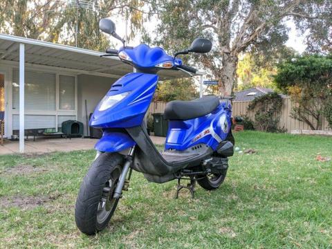 2005 TGB 50cc Moped Scooter