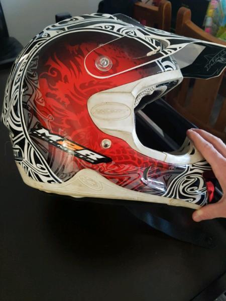 Motor bike helmet