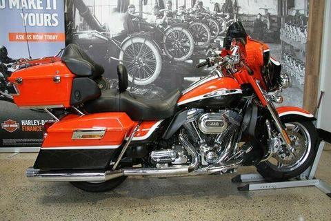 2012 Harley-Davidson CVO ULTRA CLASSIC ELECTRA GLIDE (FL Road Bike 1802cc